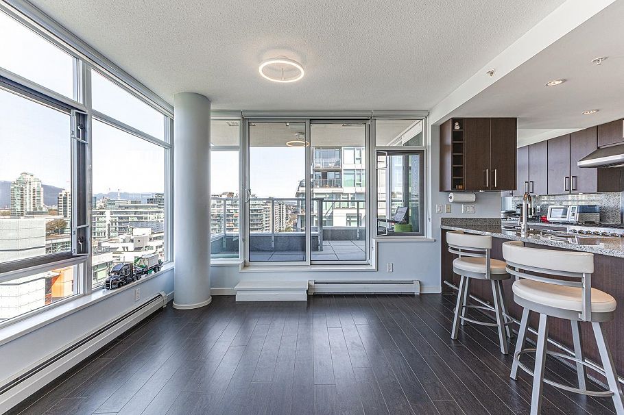 1404 138 W 1st Avenue Vancouver, BC - 3