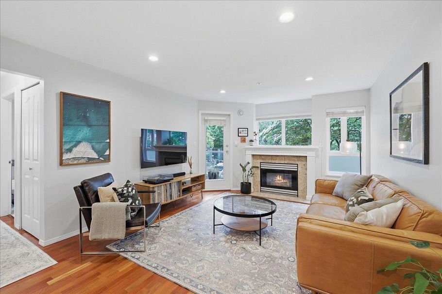 202 1738 Frances Street Vancouver, BC - 1