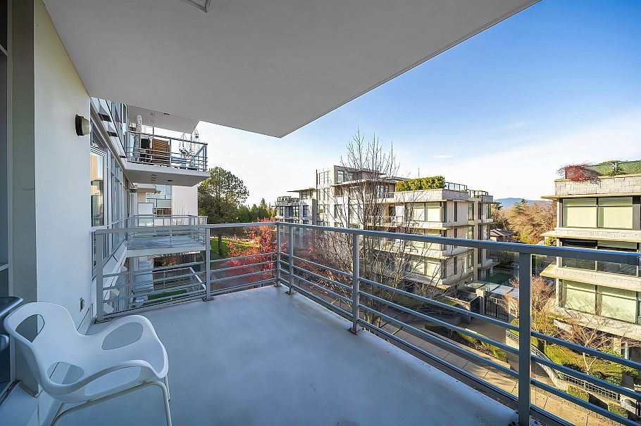 404 6080 Iona Drive Vancouver, BC - 18