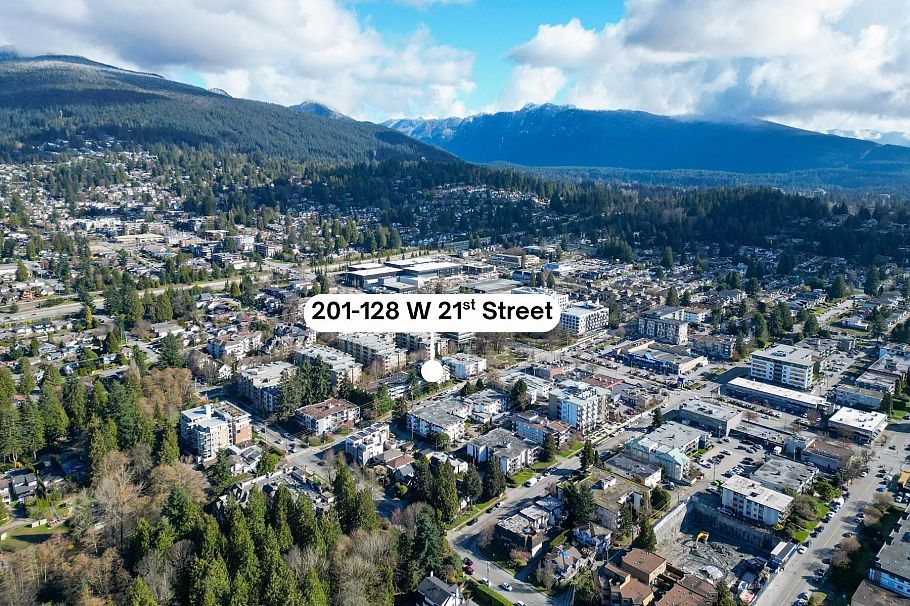 201 128 W 21st Street North Vancouver, BC - 27