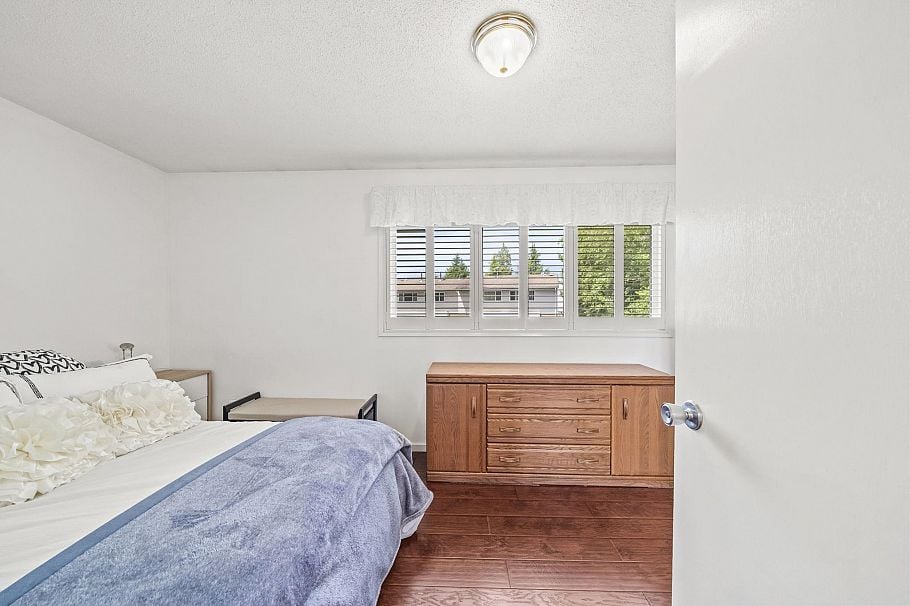5 3550 E 49th Avenue Vancouver, BC - 14