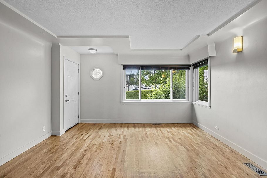 2925 Mcgill Street Vancouver, BC - 9
