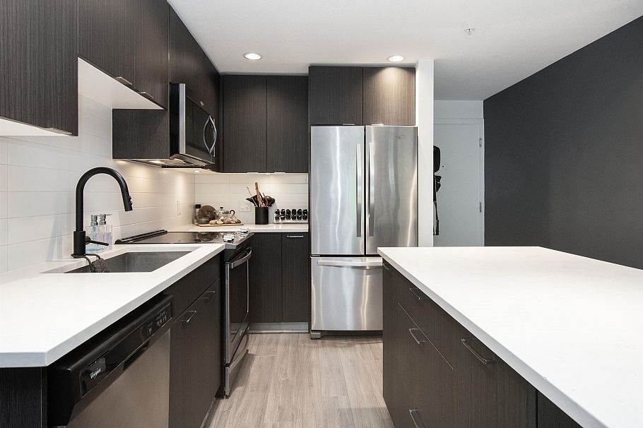 201 719 W 3rd Street North Vancouver, BC - 6