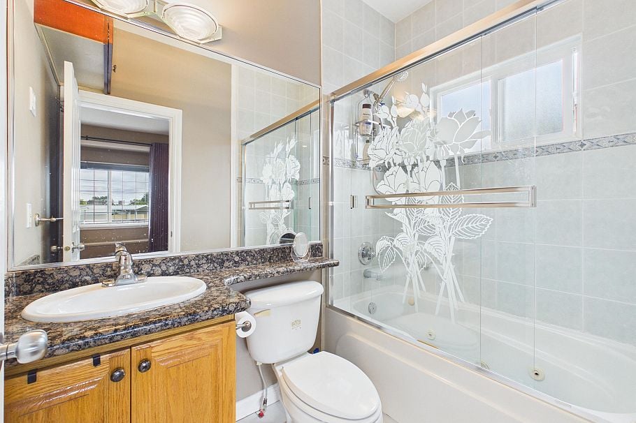 3281 Renfrew Street Vancouver, BC - 13