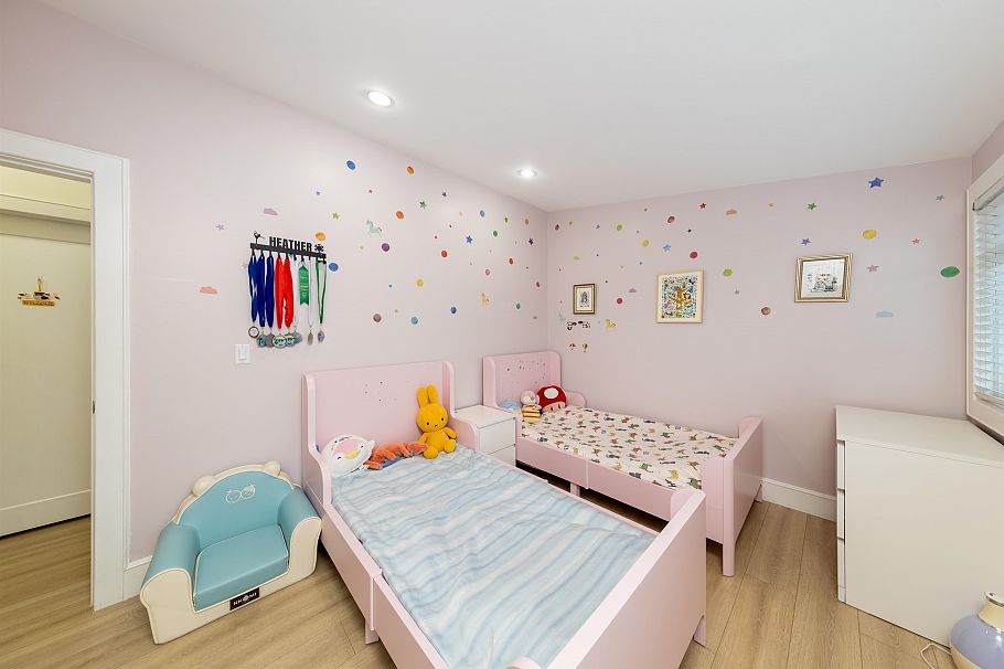 3389 W 21st Avenue Vancouver, BC - 20