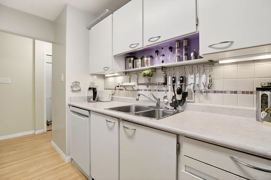 105 236 W 2nd Street North Vancouver, BC - 5