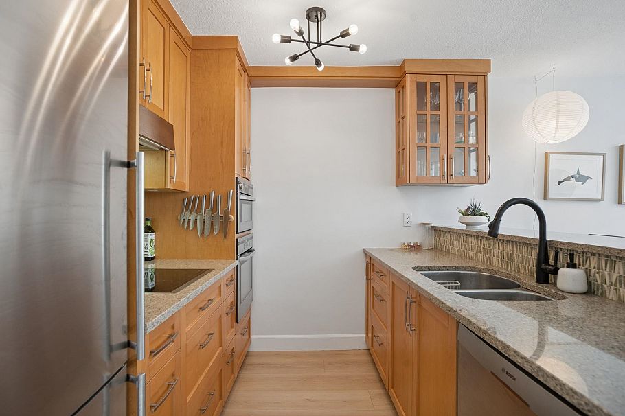 408 2020 W 8th Avenue Vancouver, BC - 7