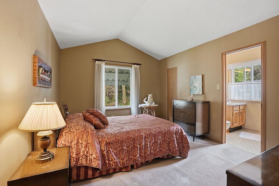 3300 Manning Crescent North Vancouver, BC - 20