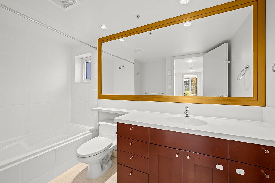 206 560 Nicola Street Vancouver, BC - 16