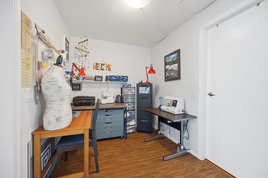 1904 188 E Esplanade Street North Vancouver, BC - 19