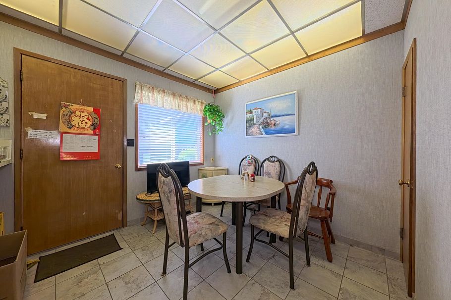 6762 Neal Street Vancouver, BC - 20