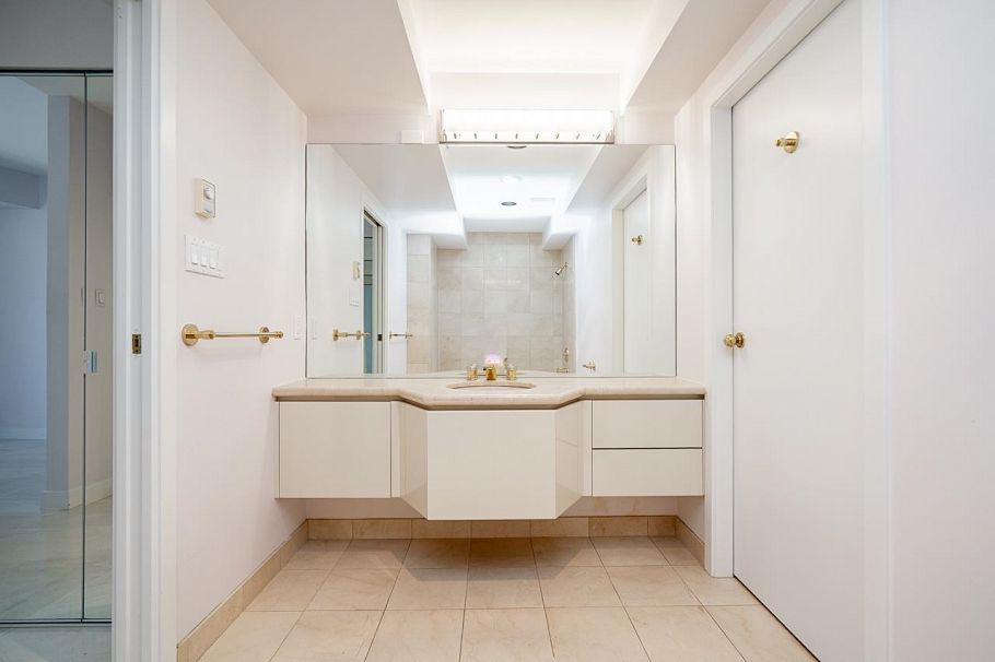 3A 1500 Alberni Street Vancouver, BC - 27