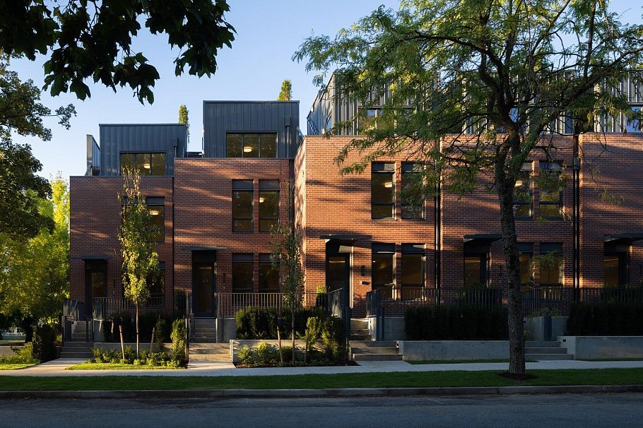 105 5381 Willow Street Vancouver, BC - 1