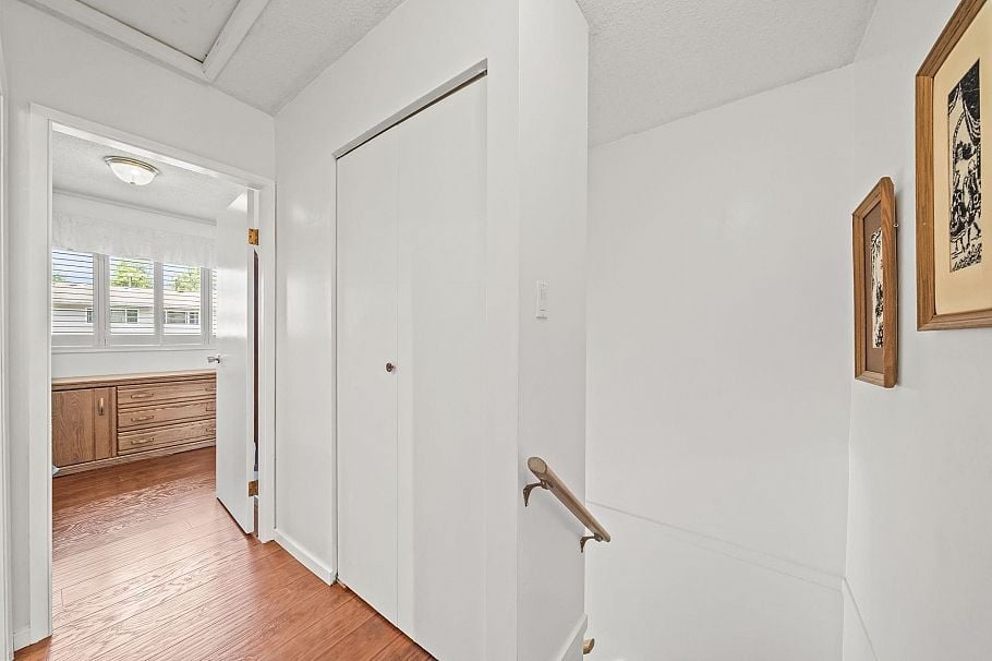5 3550 E 49th Avenue Vancouver, BC - 20