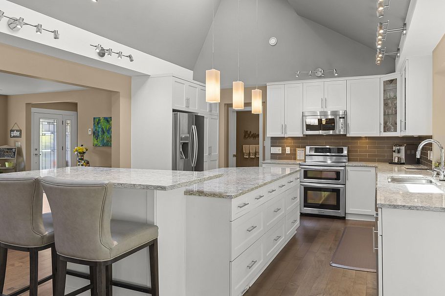 12 Sennok Crescent Vancouver, BC - 10