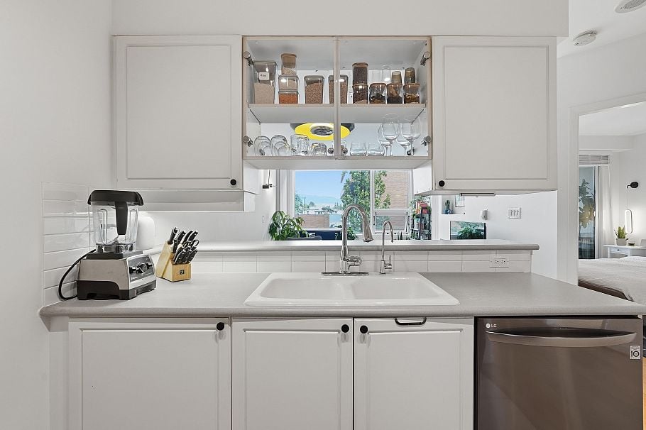 303 1888 York Avenue Vancouver, BC - 8