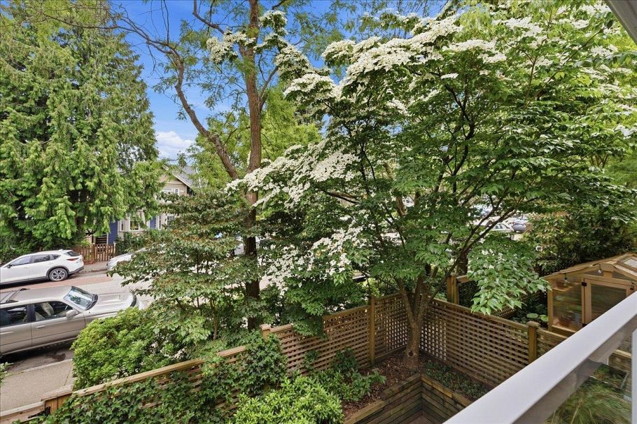 202 1738 Frances Street Vancouver, BC - 23