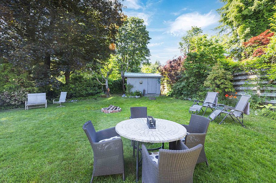 547 Fairway Drive North Vancouver, BC - 34