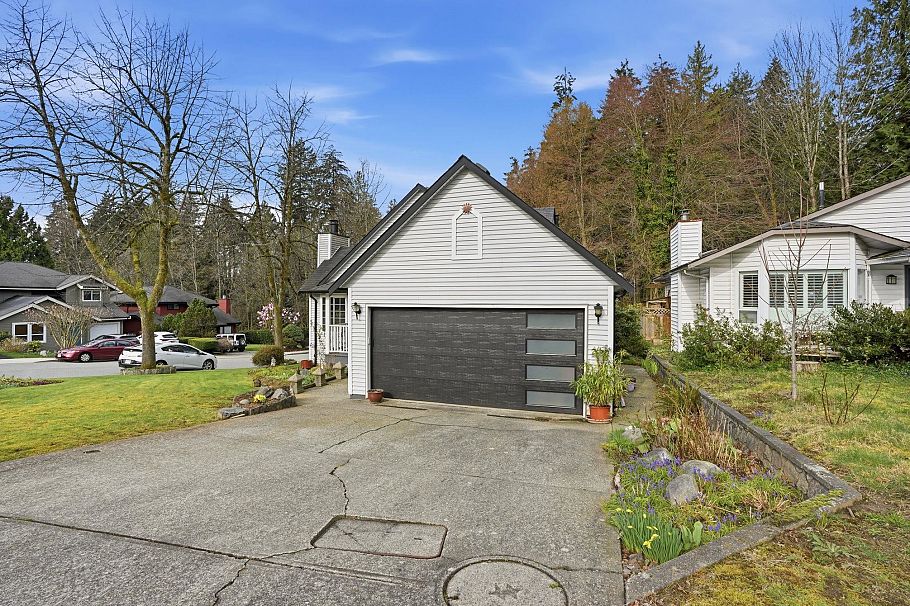 3300 Manning Crescent North Vancouver, BC - 36