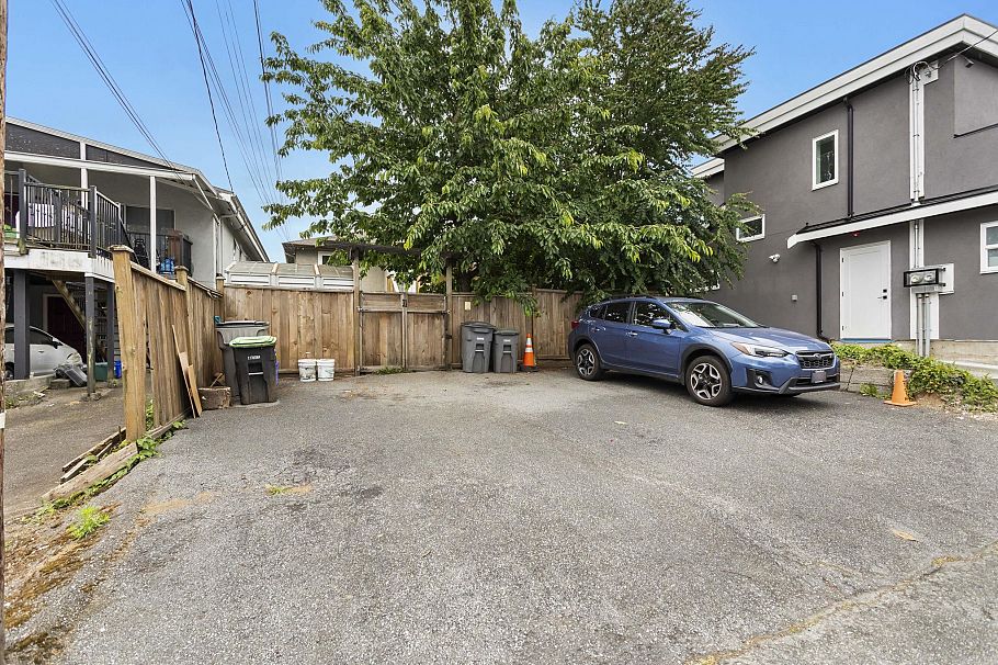 2925 Mcgill Street Vancouver, BC - 39