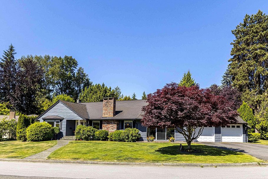 12 Sennok Crescent Vancouver, BC - 2