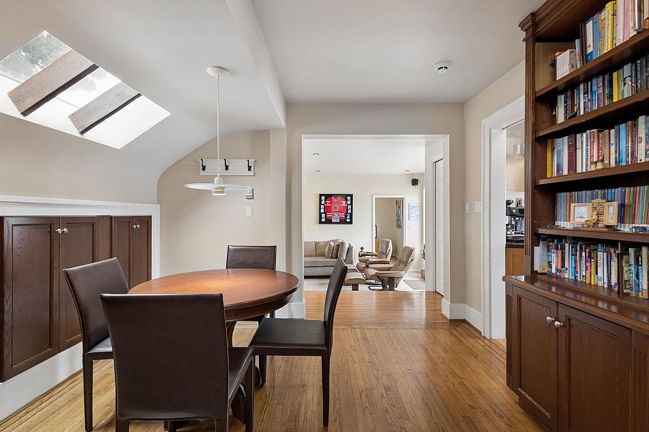 2651 Point Grey Road Vancouver, BC - 16