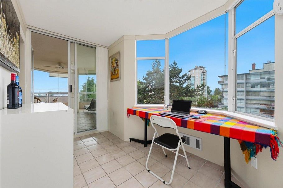 102 123 E Keith Road North Vancouver, BC - 12