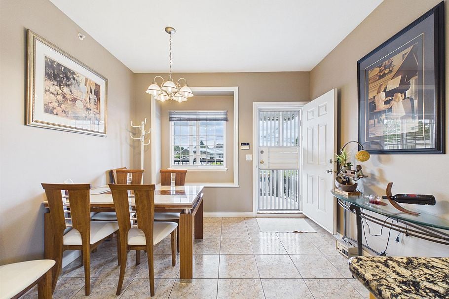 3281 Renfrew Street Vancouver, BC - 9