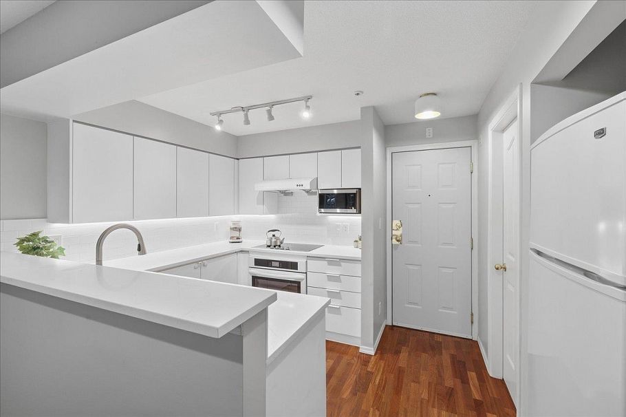 202 1738 Frances Street Vancouver, BC - 8