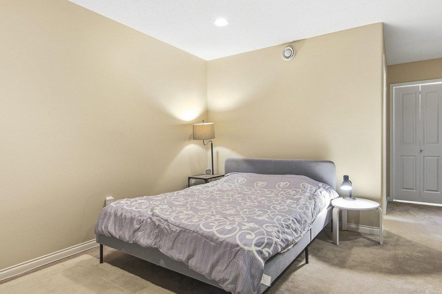 31 5650 Hampton Place Vancouver, BC - 36