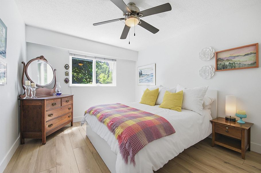 547 Fairway Drive North Vancouver, BC - 17