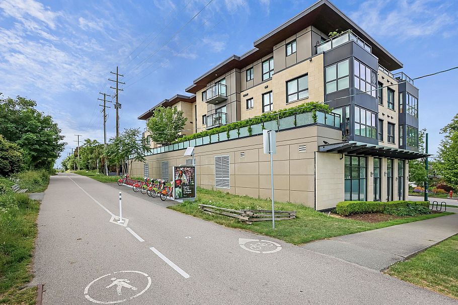 301 3028 Arbutus Street Vancouver, BC - 19