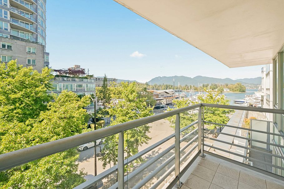 206 560 Nicola Street Vancouver, BC - 8