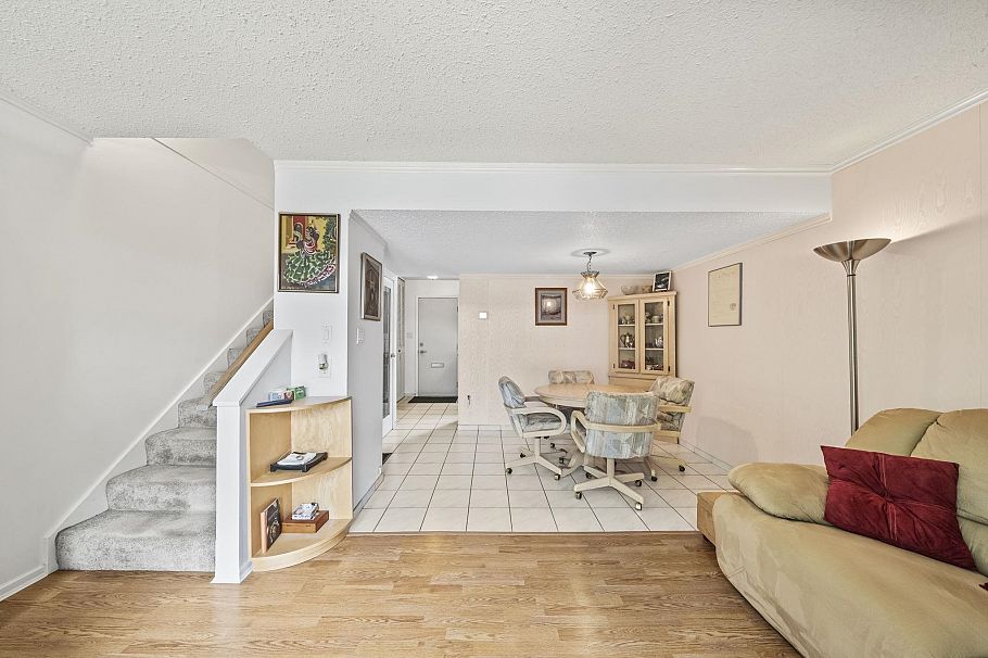 5 3550 E 49th Avenue Vancouver, BC - 11