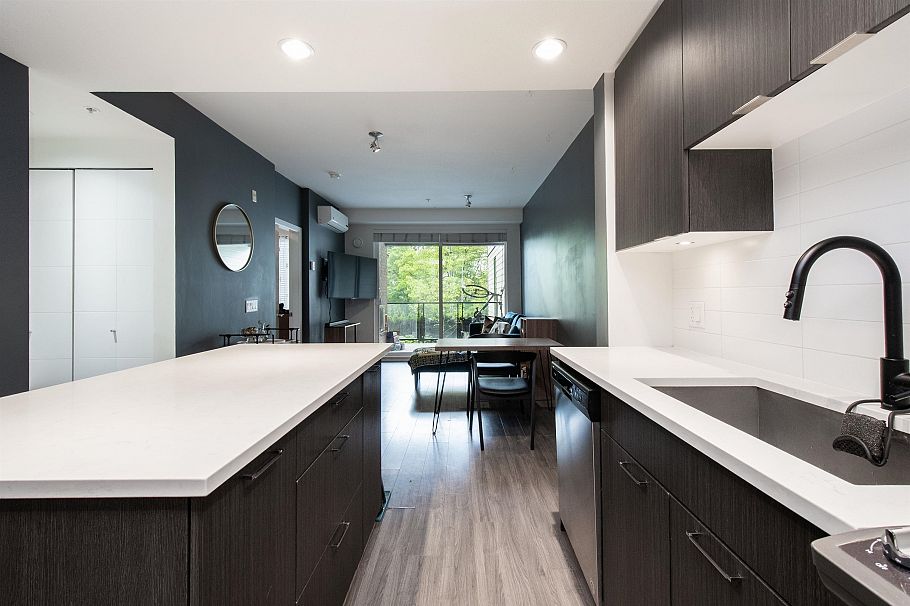 201 719 W 3rd Street North Vancouver, BC - 7