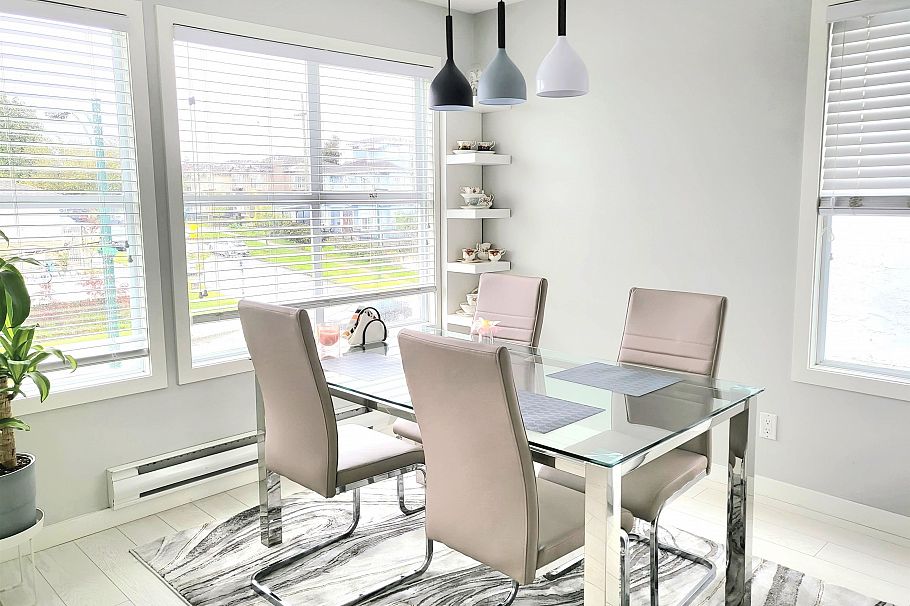 1588 E 41st Avenue Vancouver, BC - 24