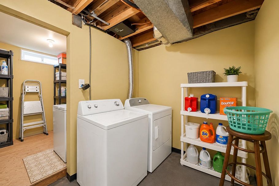 5 3550 E 49th Avenue Vancouver, BC - 23