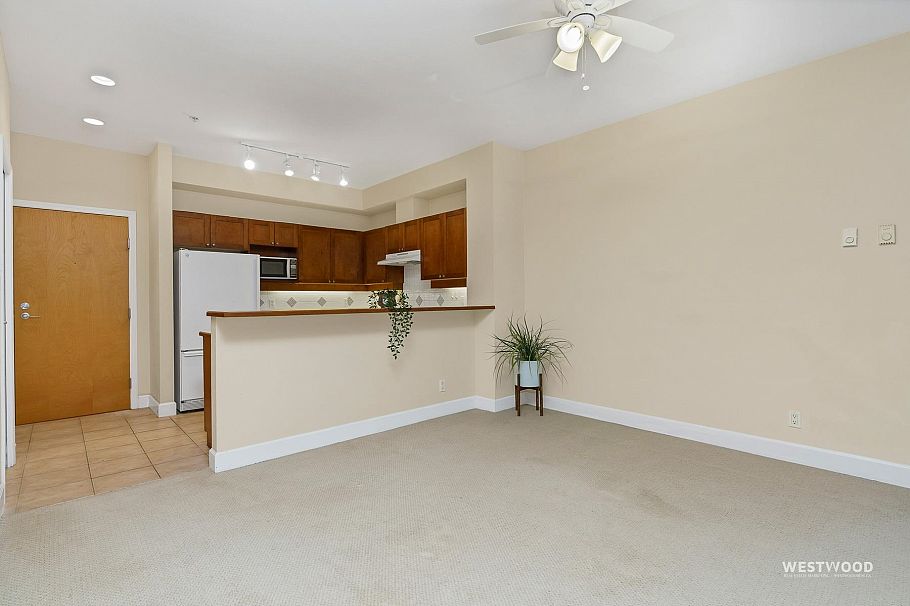 207 6198 Ash Street Vancouver, BC - 15