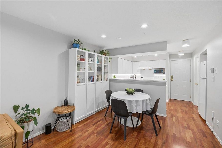 202 1738 Frances Street Vancouver, BC - 17