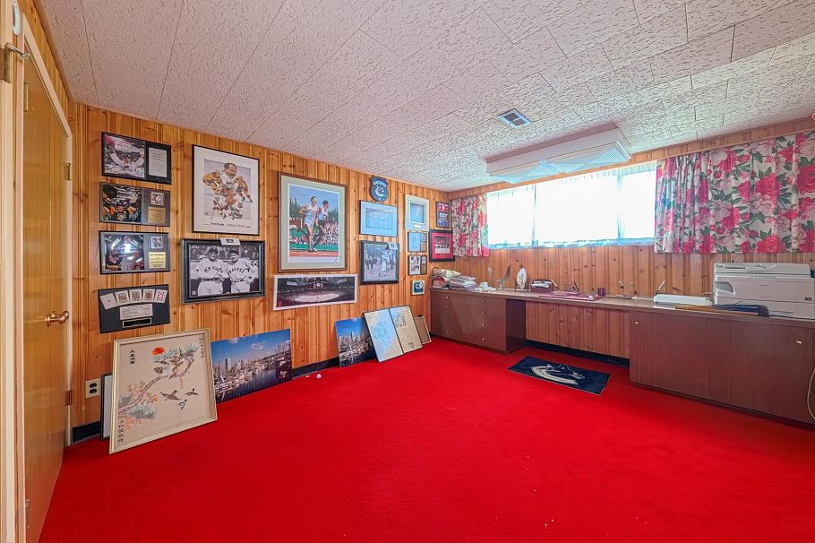 6762 Neal Street Vancouver, BC - 24