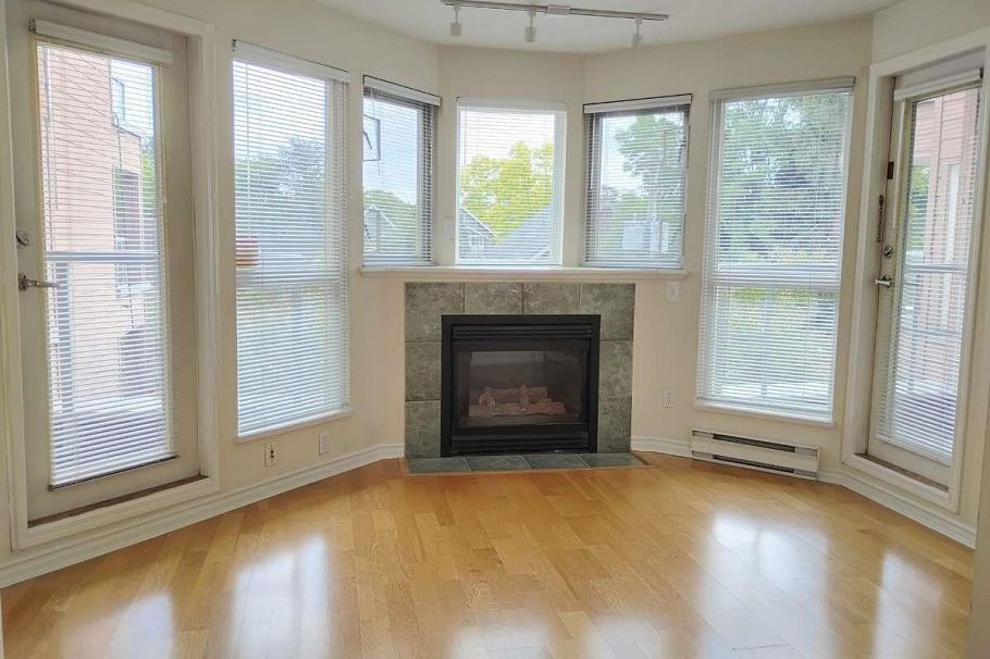 311 2025 Stephens Street Vancouver, BC - 1
