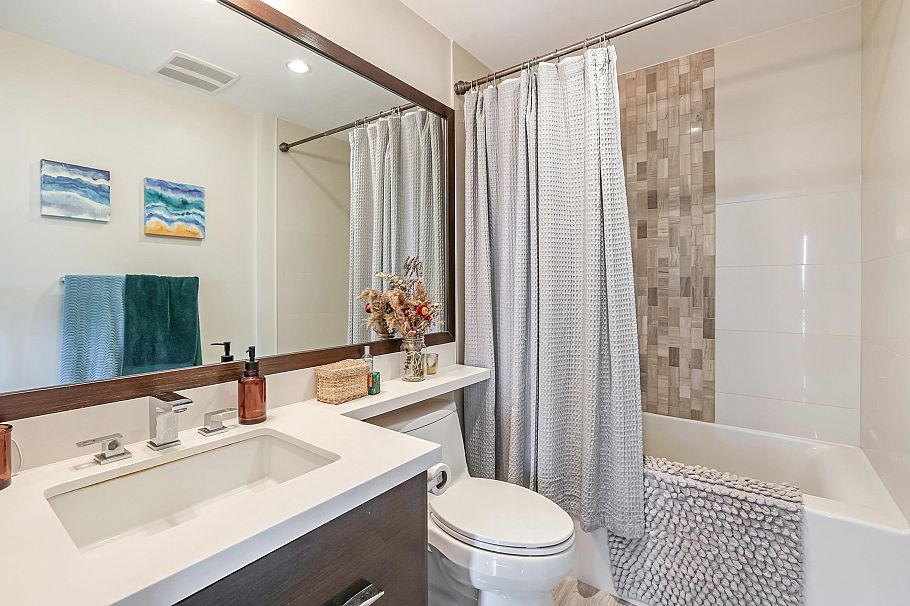 301 3028 Arbutus Street Vancouver, BC - 15