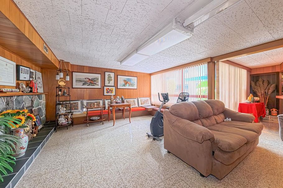 6762 Neal Street Vancouver, BC - 16