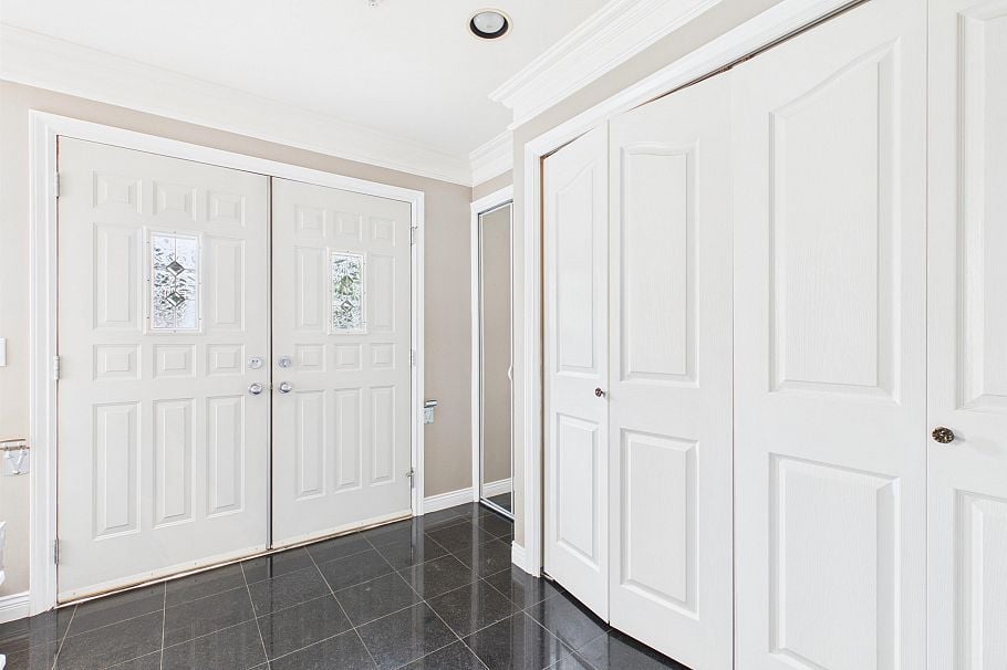 3281 Renfrew Street Vancouver, BC - 15