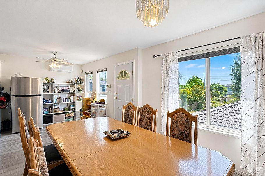 2776 E Georgia Street Vancouver, BC - 14