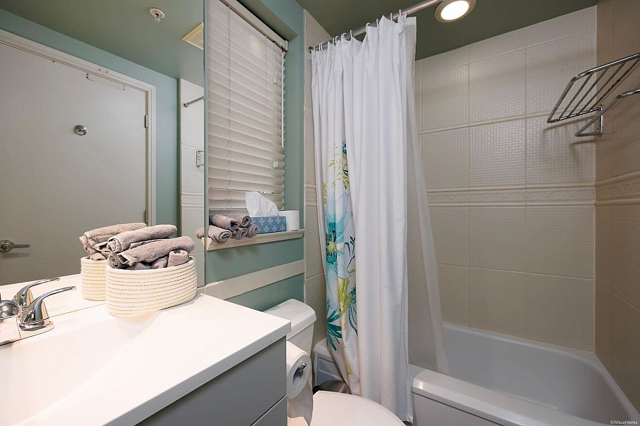 1082 Hornby Street Vancouver, BC - 18