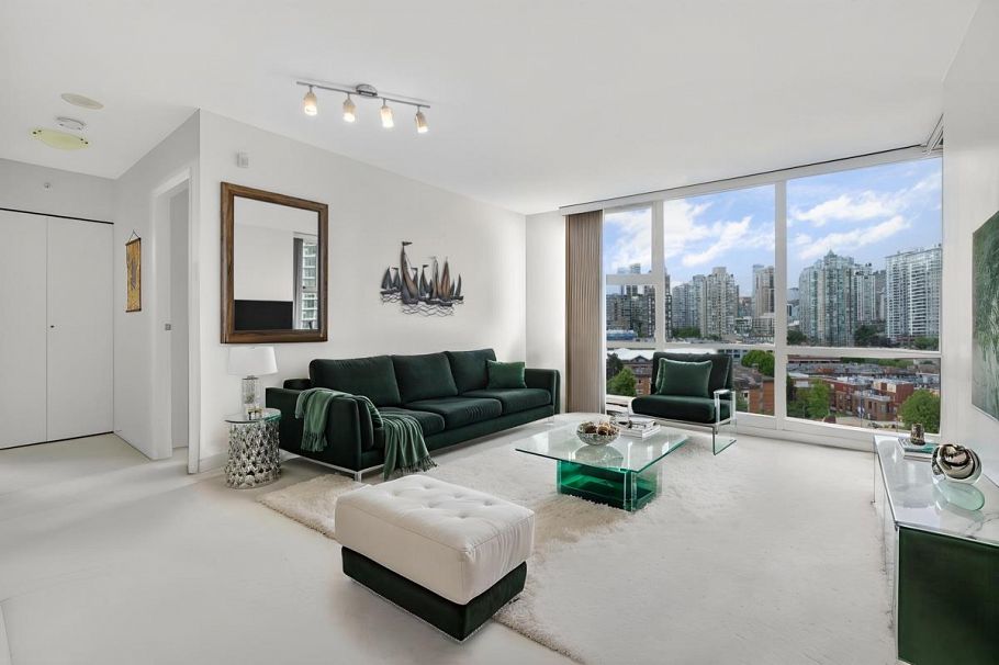 1505 193 Aquarius Mews Vancouver, BC - 9