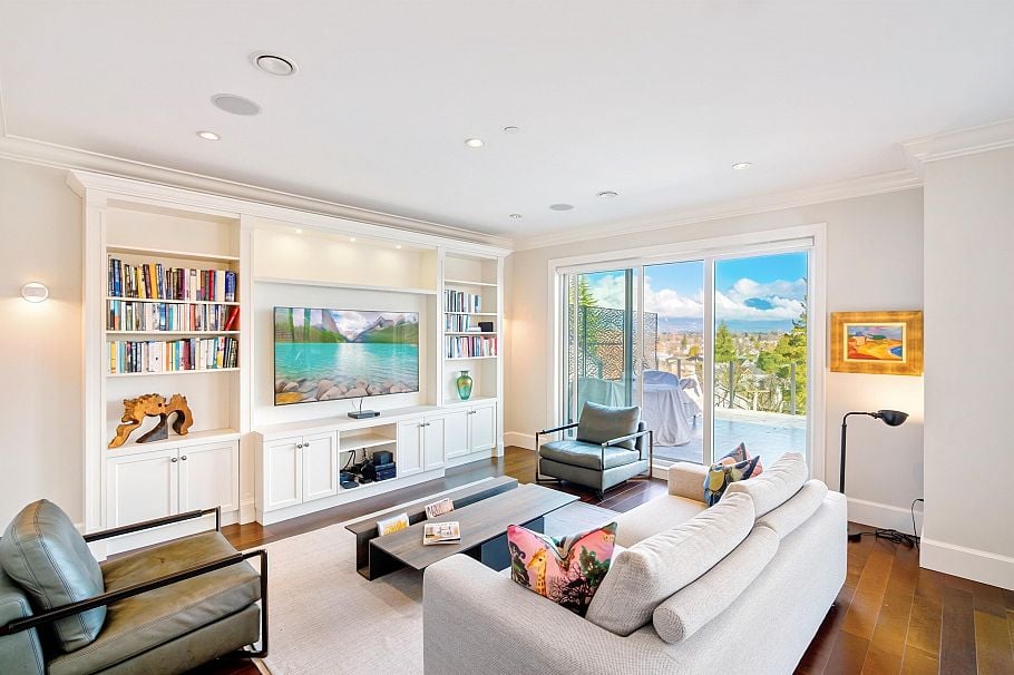 4578 Puget Drive Vancouver, BC - 4