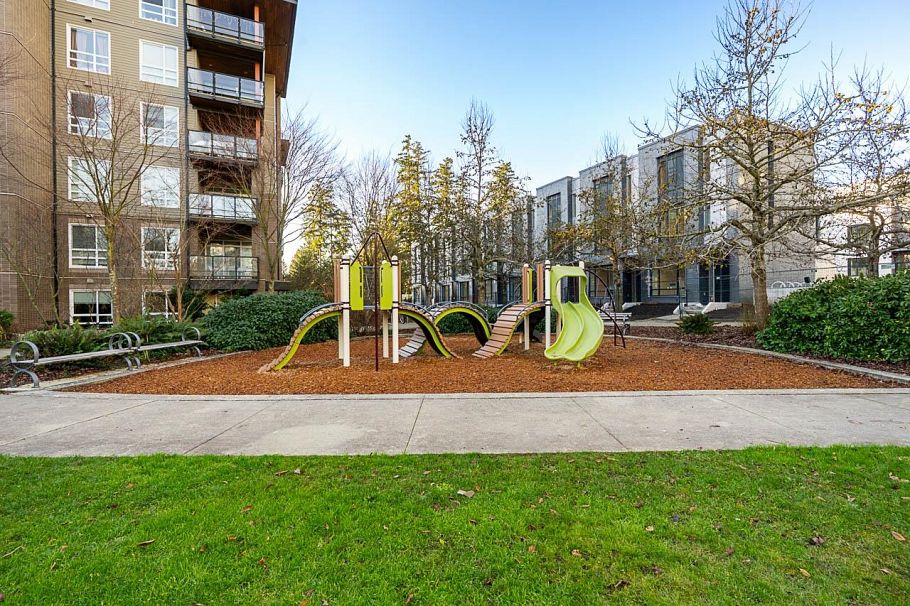 PH1 6033 Gray Avenue Vancouver, BC - 36