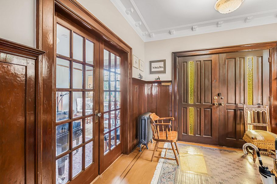 3732 W 2nd Avenue Vancouver, BC - 16